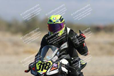 media/Dec-07-2025-CVMA (Sun) [[3e7d2de5dc]]/Race 5-Formula UL-CVMA Hooligans-American Thunder/